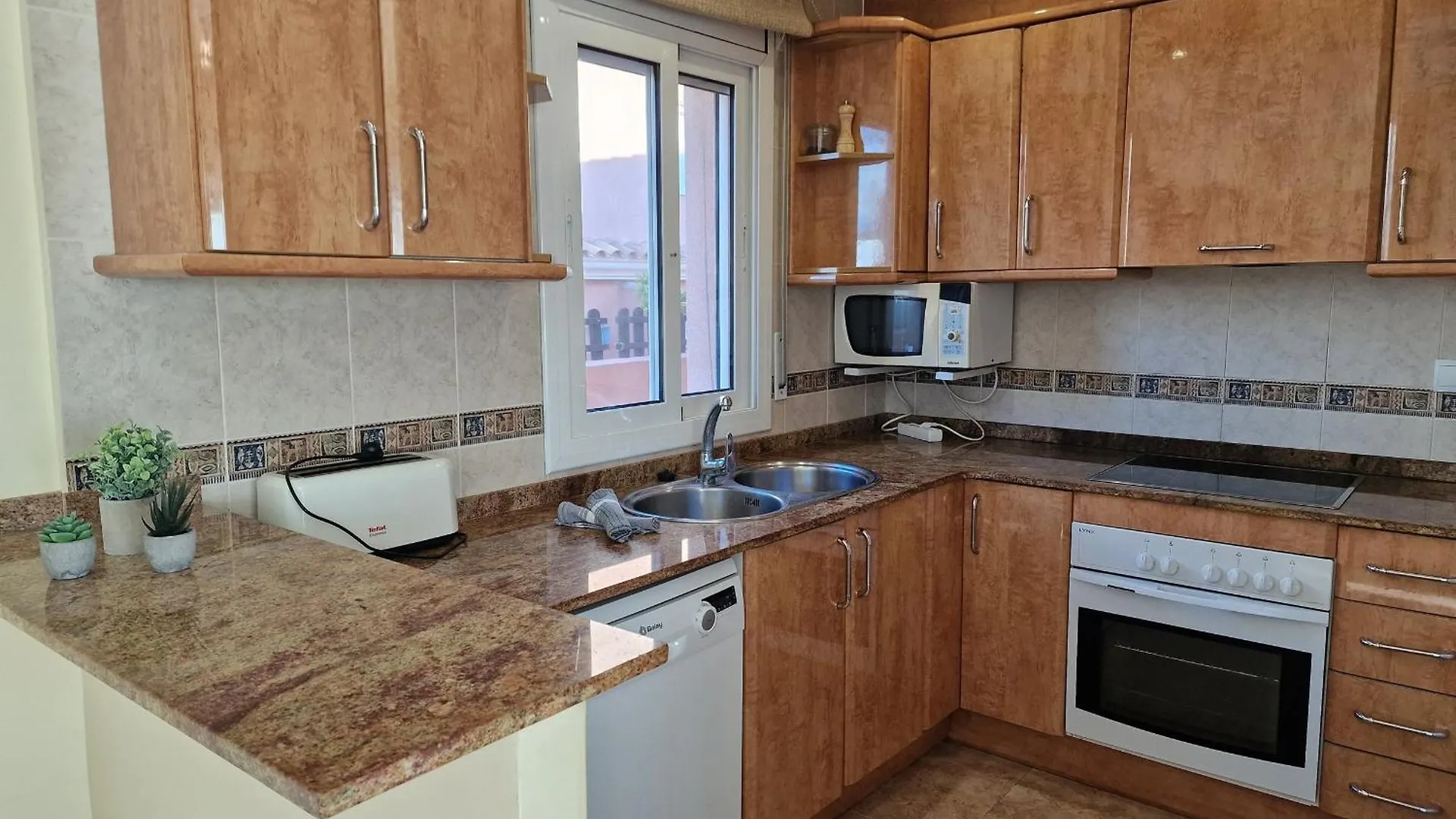 Riumar Estrella, 300M To Beach, Privat-Pool, On-Site-Service, Dog Beach Holiday home